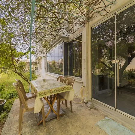 Dreamy Flat With Backyard Near Lara In Muratpasa-2