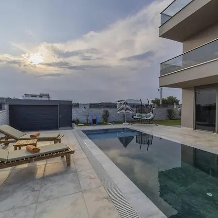 Luxury Villa With Private Pool Close To Lara Beach-3