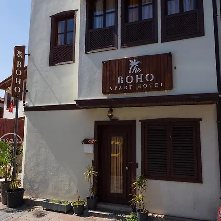 Boho Oldtown Apart And Hostel-3
