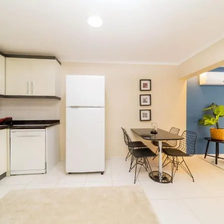 Lovely Flat Near Hadrians Gate-3