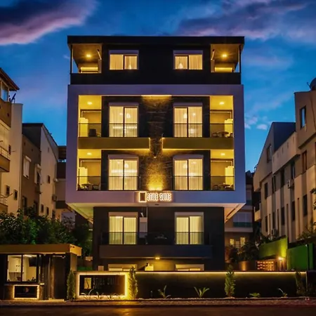 Stile Suite Family Hotel-3