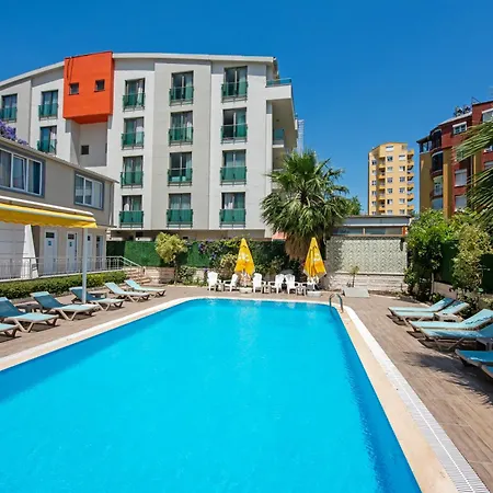 Citrus Luna Suite Hotel-3