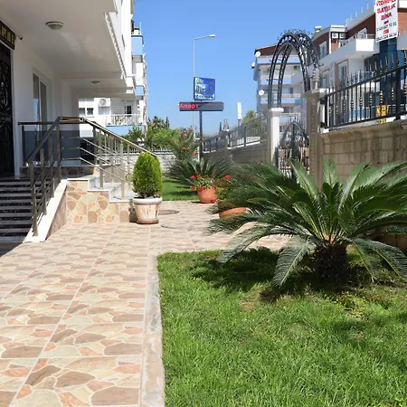 Gueden-Pearl Apart Hotel , Grosse Apartments Mit Kueche , Privater Strand , Ausgezeichnetes Fruehstueck-2