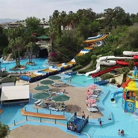 Oezguer Hotel-3