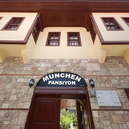 Munchen Pension-3