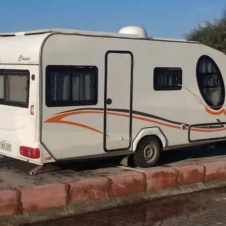 Caravan Hotel Region-3