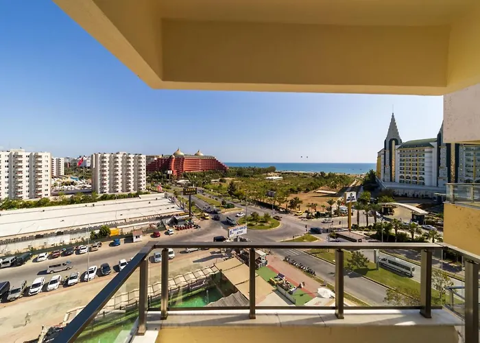 Huisdiervriedelijke Sea View Flat With Balcony Near Beach In Aksu Antalya