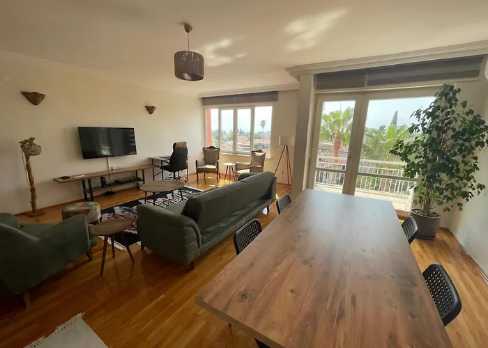 Huisdiervriedelijke Unique Location With Oldtown, Sea&Beymountain View Appartement Antalya