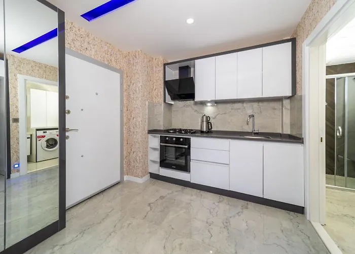 Cozy Apartment With Central Location In Antalya