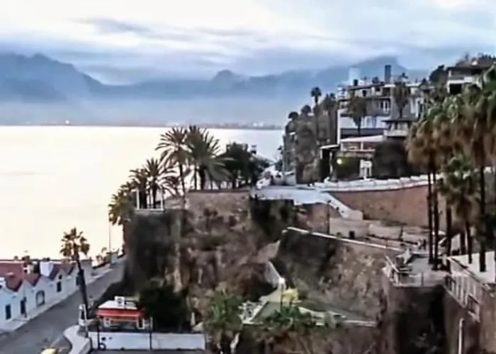 Tarihi Kaleici Muhtesem Dizayn Huzurlu Keyifli Teras Keyifli Oezel Ev Appartement Antalya